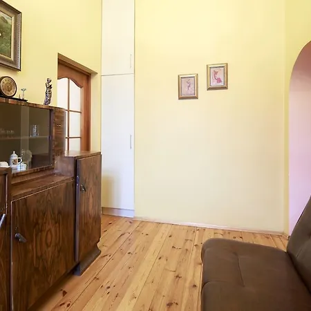 Cozy Apartment In Gothic Style House In The Heart Of The Old Town Вильнюс Экстерьер фото